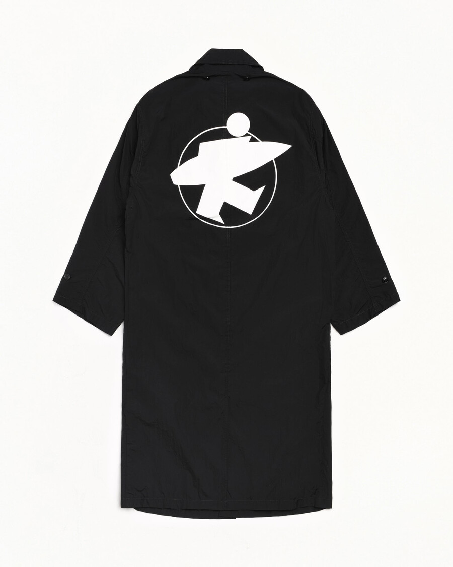 trench ligero para surfistas