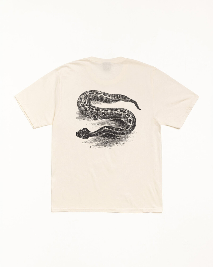 camiseta serpent teñida con pigmentos