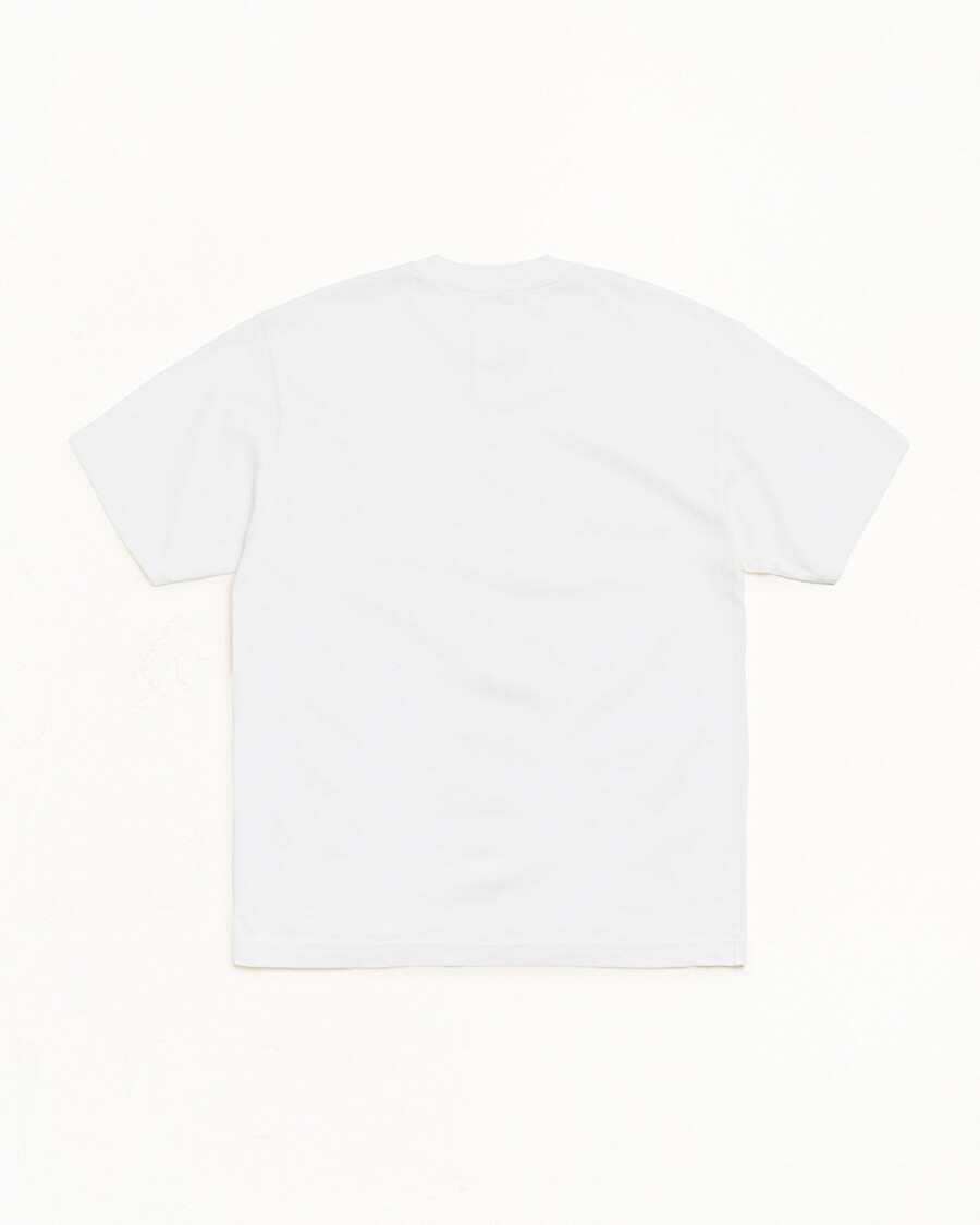 camiseta de manga corta teñida en prenda